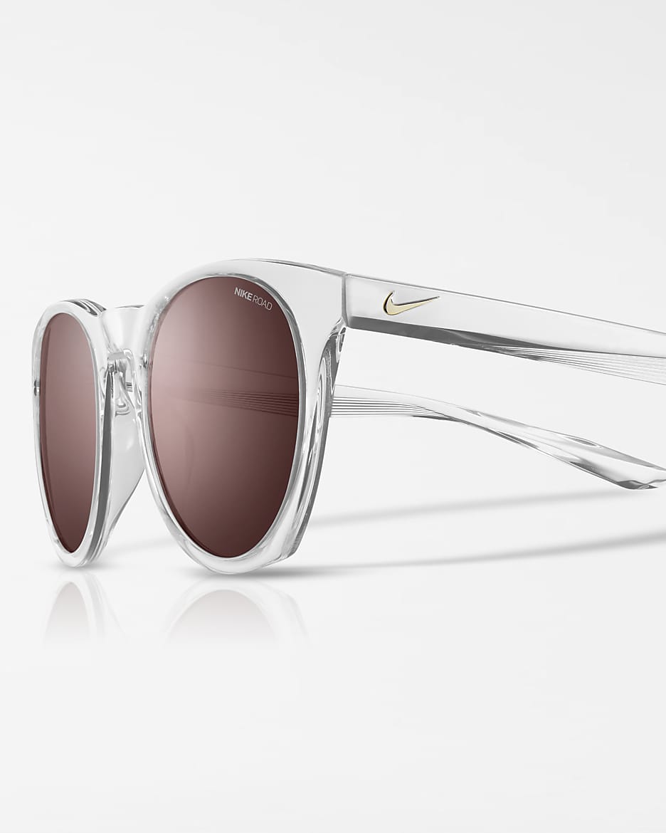 Nike essential horizon sunglasses on sale